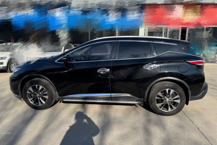Used Nissan Murano 2019 2.5L XL Two-Wheel Drive Smart Connect Luxury Edition China VI Standard Exterior 5