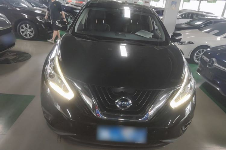 Used Nissan Murano 2019 2.5L XL Two-Wheel Drive Smart Connect Luxury Edition China VI Standard Front