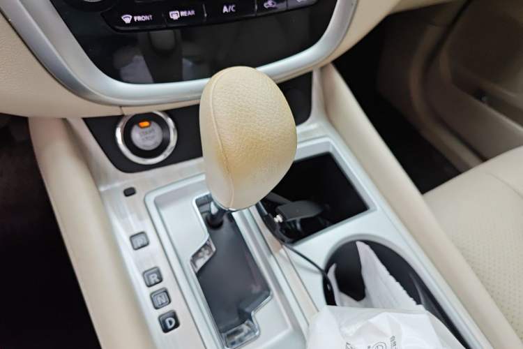 Used Nissan Murano 2019 2.5L XE Two-Wheel Drive Elite Version China V Standard Gear Lever