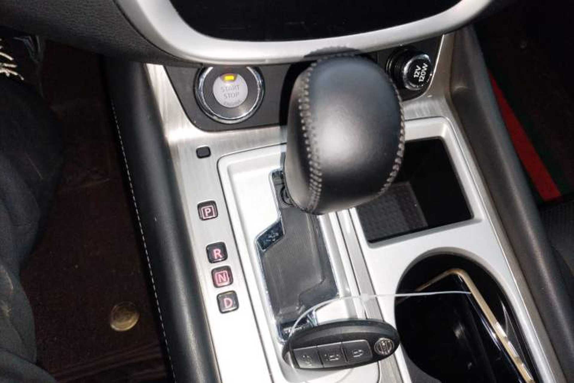 Used Nissan Murano 2019 2.5L XL Two-Wheel Drive Smart Connect Luxury Edition China VI Standard Gear Lever