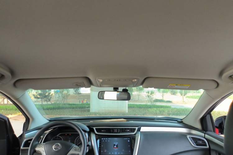 Used Nissan Murano 2019 2.5L XE Two-Wheel Drive Elite Version China VI Standard Headliner