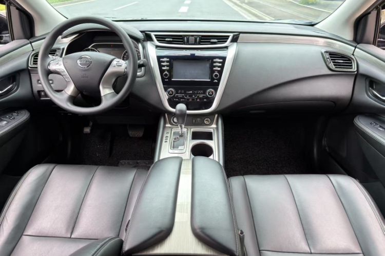 Used Nissan Murano 2019 2.5L XE Two-Wheel Drive Elite Version China VI Standard Interior 2