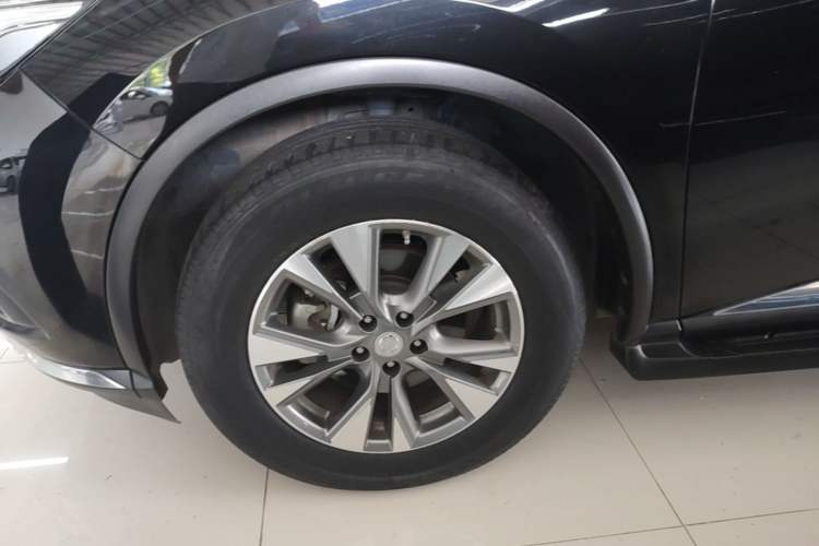 Used Nissan Murano 2019 2.5L XL Two-Wheel Drive Smart Connect Luxury Edition China VI Standard Left Front Wheel Hub