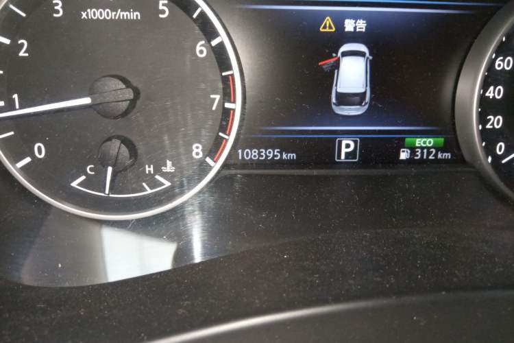 Used Nissan Murano 2019 2.5L XE Two-Wheel Drive Elite Version China VI Standard Odometer Close Up