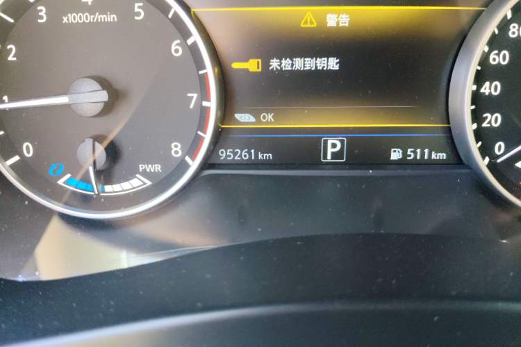 Used Nissan Murano 2019 2.5 S/C HEV XE Four-Wheel Drive Hybrid SmartConnect Prestige Version China V Emission Standard Odometer Close Up
