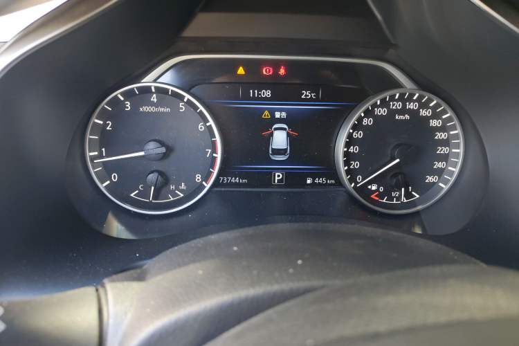 Used Nissan Murano 2019 2.5L XL Two-Wheel Drive Smart Connect Luxury Edition China VI Standard Odometer Close Up