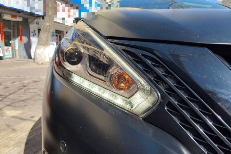 Used Nissan Murano 2019 2.5 S/C HEV XE Four-Wheel Drive Hybrid SmartConnect Prestige Version China V Emission Standard Right Front Headlight