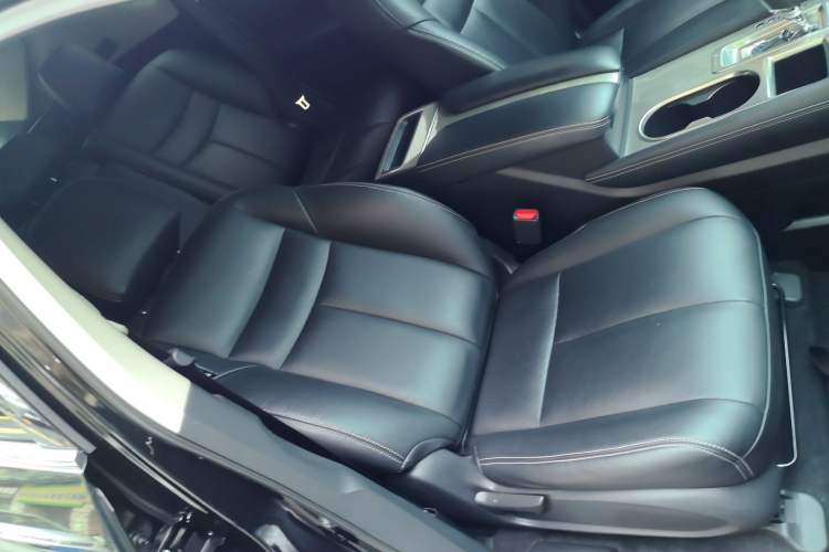 Used Nissan Murano 2019 2.5L XE Two-Wheel Drive Elite Version China VI Standard Right Front Seat