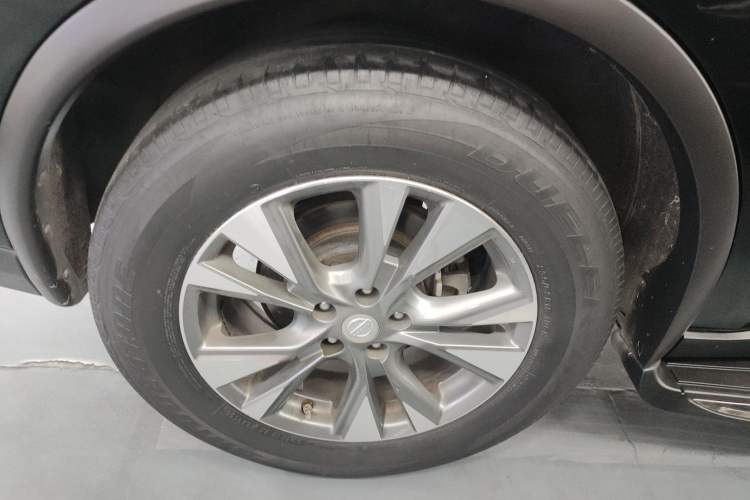 Used Nissan Murano 2019 2.5L XL Two-Wheel Drive Smart Connect Luxury Edition China VI Standard Right Rear Wheel Hub