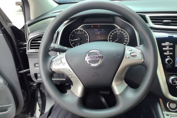 Used Nissan Murano 2019 2.5L XE Two-Wheel Drive Elite Version China VI Standard Steering Wheel
