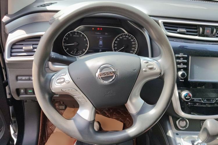 Used Nissan Murano 2019 2.5L XE Two-Wheel Drive Elite Version China VI Standard Steering Wheel