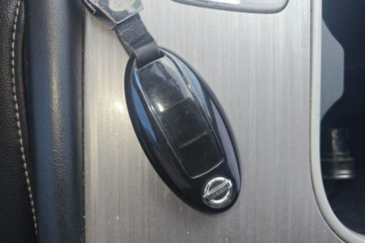 Used Nissan Murano 2019 2.5L XE Two-Wheel Drive Elite Version China VI Standard Vehicle Key