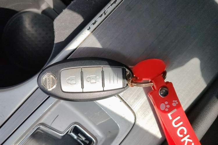 Used Nissan Murano 2019 2.5L XE Two-Wheel Drive Elite Version China VI Standard Vehicle Key
