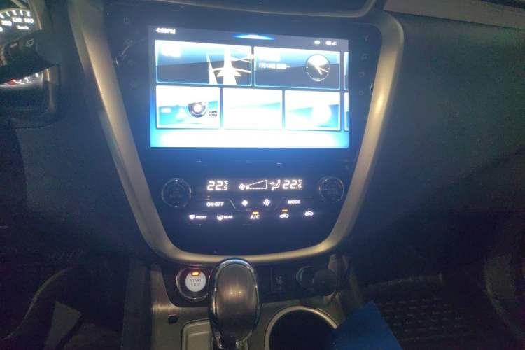 Used Nissan Murano 2019 2.5 S/C HEV XL Four-Wheel Drive Hybrid Smart Connectivity Prestige Edition China V Standard Audio And AC Panel