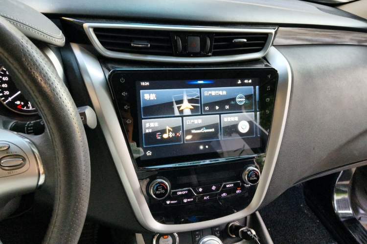 Used Nissan Murano 2019 2.5 S/C HEV XE Four-Wheel Drive Hybrid SmartConnect Prestige Edition China VI Standard Audio And AC Panel