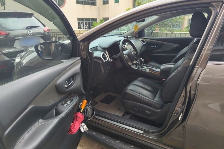 Used Nissan Murano 2019 2.5L XL Two-Wheel Drive Smart Connect Luxury Edition China VI Standard Driver Seat