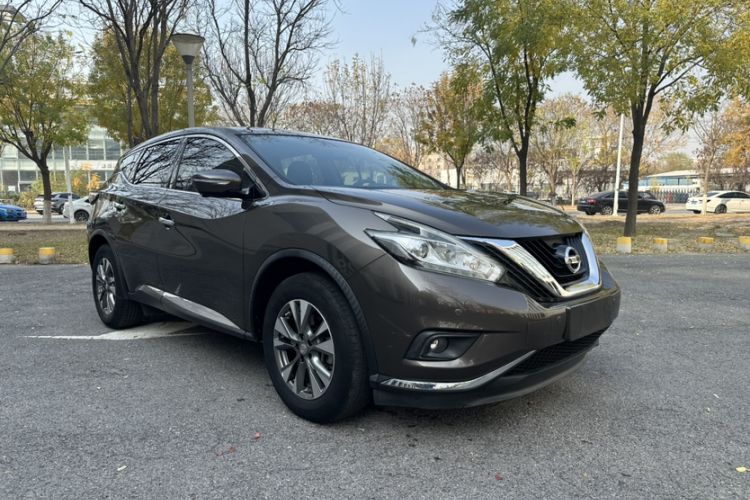 Used Nissan Murano 2019 2.5L XL Two-Wheel Drive Smart Connect Luxury Edition China VI Standard Exterior 2