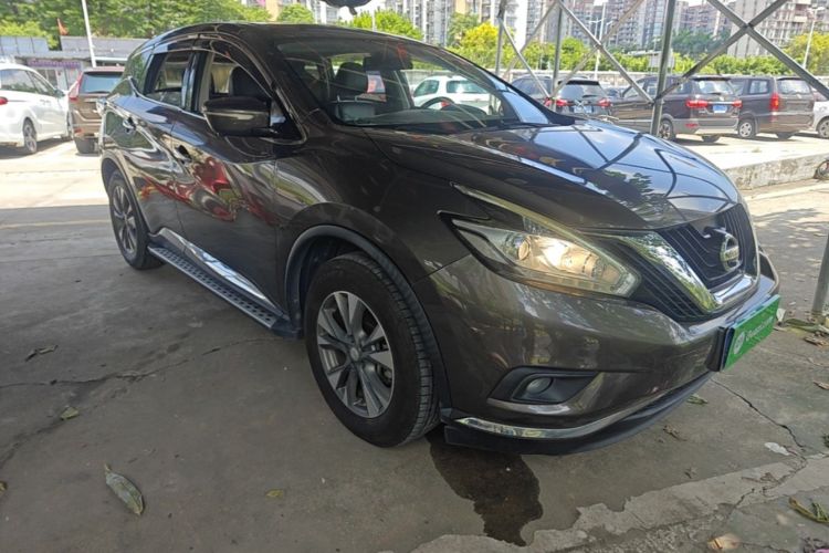 Used Nissan Murano 2019 2.5L XE Two-Wheel Drive Elite Version China VI Standard Front Right 45 Deg