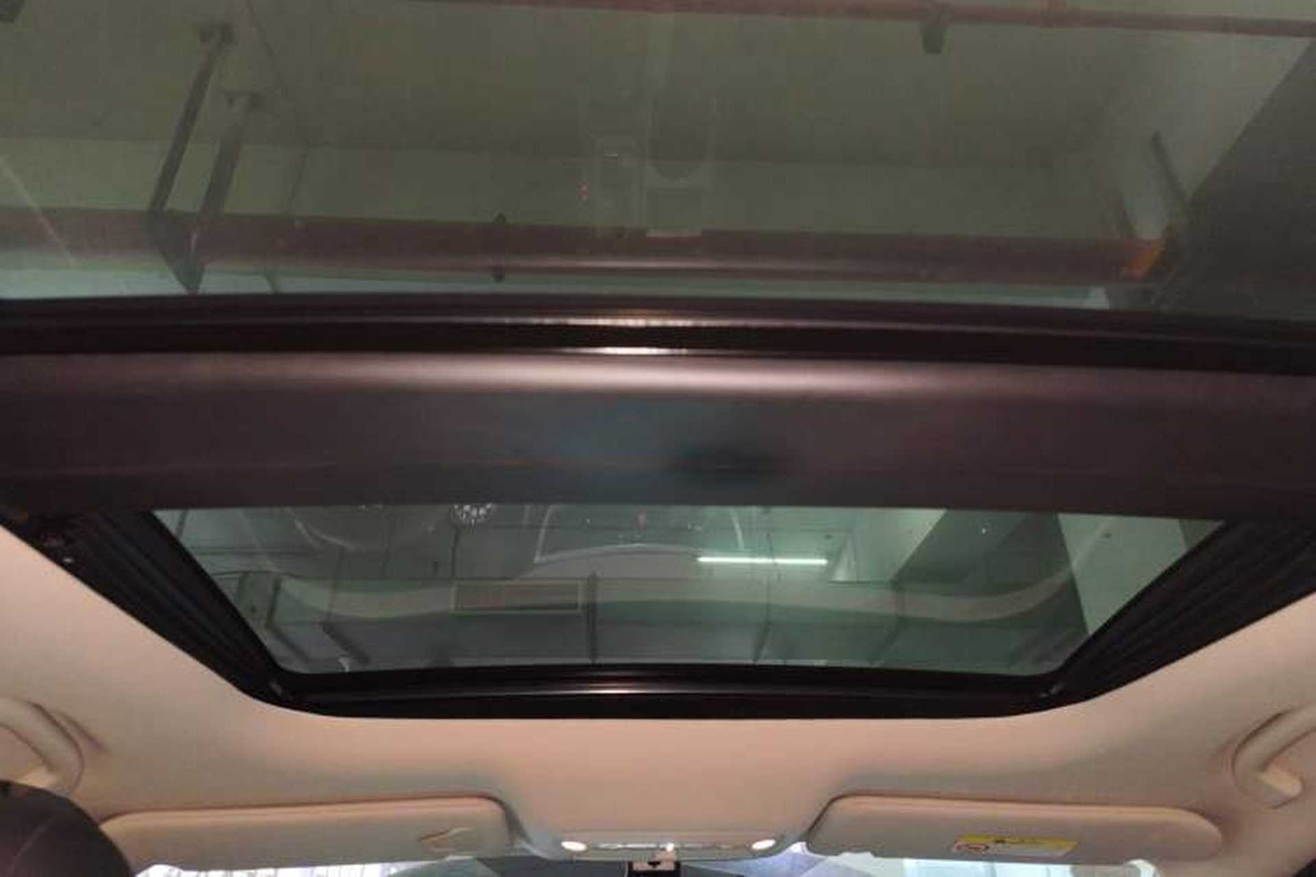 Used Nissan Murano 2019 2.5L XL Two-Wheel Drive Smart Connect Luxury Edition China VI Standard Headliner