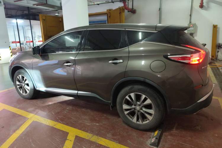 Used Nissan Murano 2019 2.5L XL Two-Wheel Drive Smart Connect Luxury Edition China VI Standard Left Side