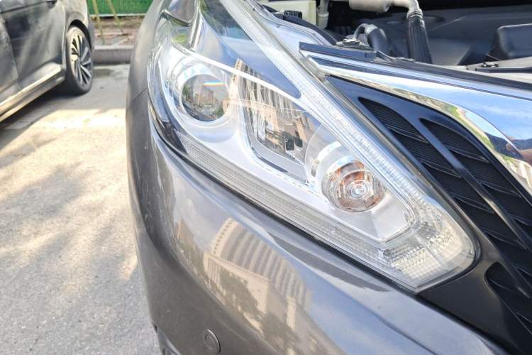 Used Nissan Murano 2019 2.5L XL Two-Wheel Drive SmartConnect Luxury Edition China V Standard Right Front Headlight