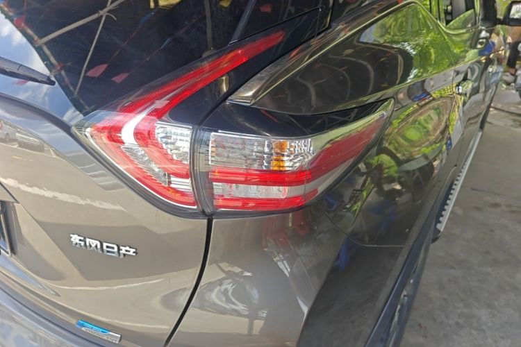 Used Nissan Murano 2019 2.5L XE Two-Wheel Drive Elite Version China VI Standard Right Rear Taillight