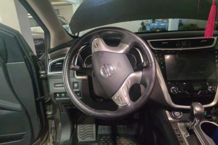 Used Nissan Murano 2019 2.5 S/C HEV XL Four-Wheel Drive Hybrid Smart Connectivity Prestige Edition China V Standard Steering Wheel