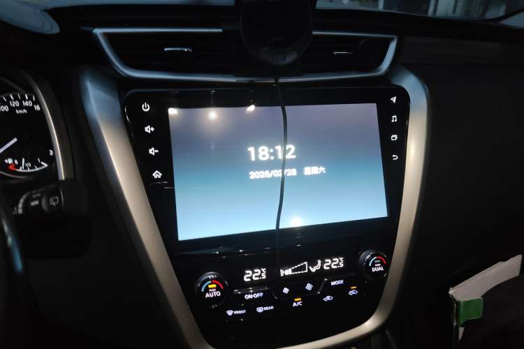 Used Nissan Murano 2019 2.5L XL Two-Wheel Drive SmartConnect Luxury Edition China V Standard Audio And AC Panel