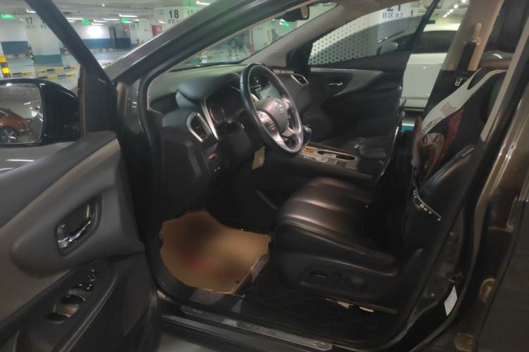 Used Nissan Murano 2019 2.5L XL Two-Wheel Drive Smart Connect Luxury Edition China VI Standard Driver Seat