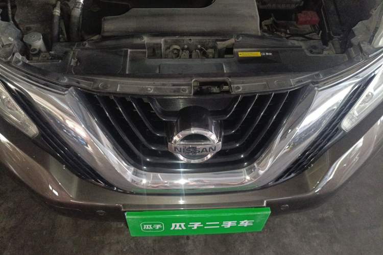 Used Nissan Murano 2019 2.5L XL Two-Wheel Drive SmartConnect Luxury Edition China V Standard Engine Bay