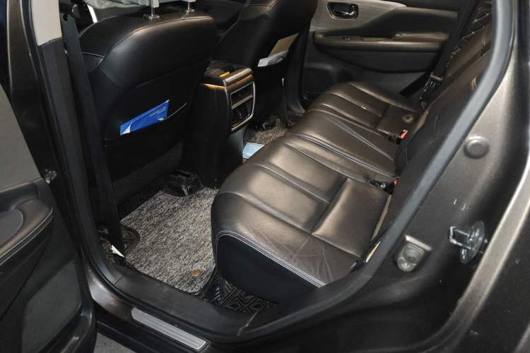 Used Nissan Murano 2019 2.5L XL Two-Wheel Drive SmartConnect Luxury Edition China V Standard Left Rear Seat
