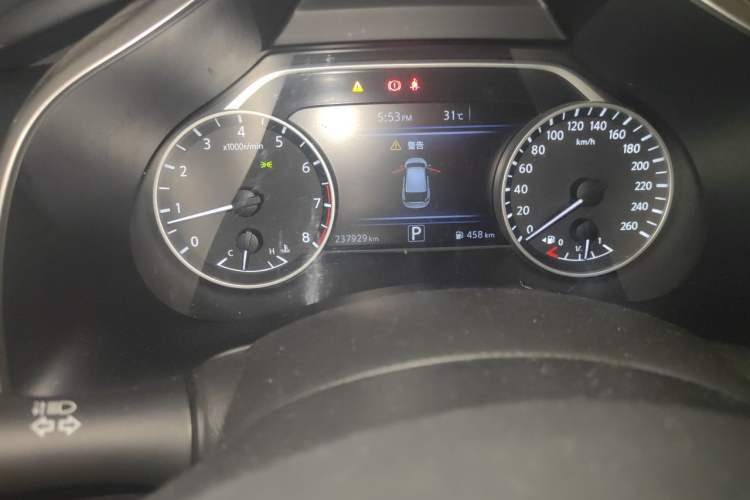 Used Nissan Murano 2019 2.5L XL Two-Wheel Drive Smart Connect Luxury Edition China VI Standard Odometer Close Up