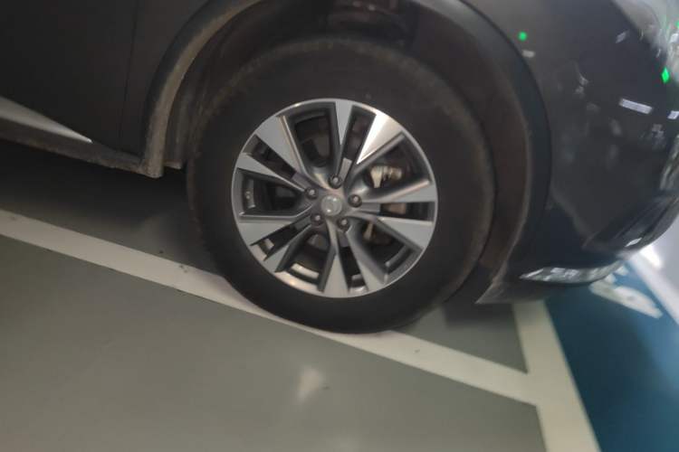 Used Nissan Murano 2019 2.5L XL Two-Wheel Drive Smart Connect Luxury Edition China VI Standard Right Front Wheel Hub