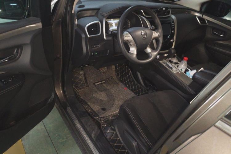 Used Nissan Murano 2019 2.5L XE Two-Wheel Drive Elite Version China VI Standard Driver Seat