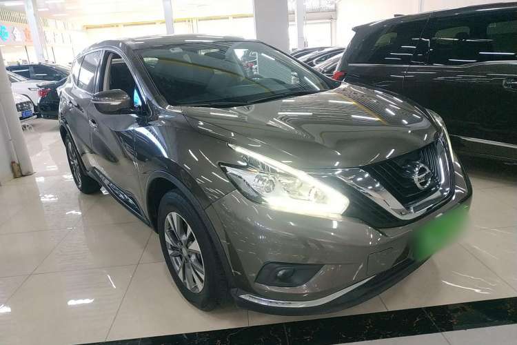 Used Nissan Murano 2019 2.5L XE Two-Wheel Drive Elite Version China VI Standard Front Right 45 Deg