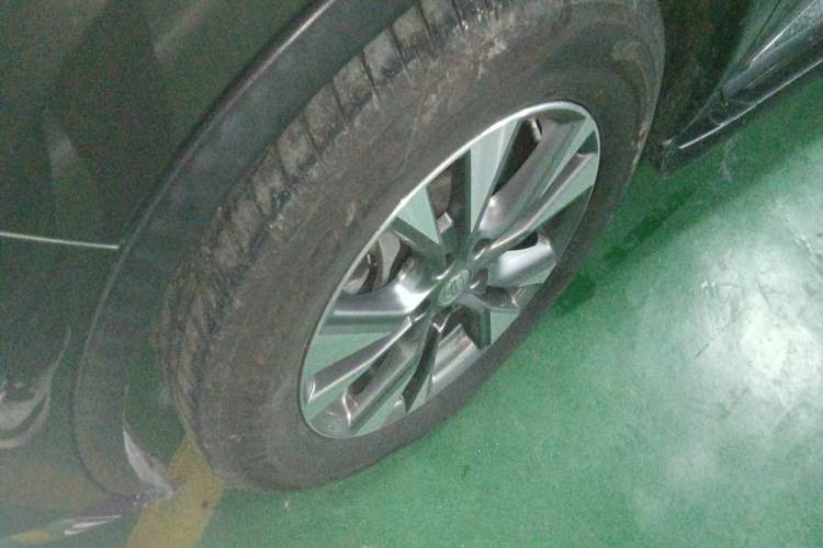 Used Nissan Murano 2019 2.5L XL Two-Wheel Drive Smart Connect Luxury Edition China VI Standard Left Front Wheel Hub