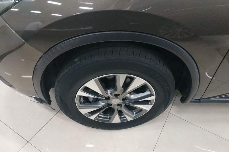 Used Nissan Murano 2019 2.5L XE Two-Wheel Drive Elite Version China VI Standard Left Front Wheel Hub