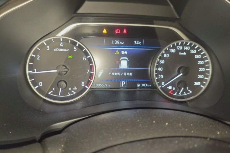 Used Nissan Murano 2019 2.5L XE Two-Wheel Drive Elite Version China VI Standard Odometer Close Up