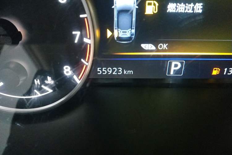 Used Nissan Murano 2019 2.5L XE Two-Wheel Drive Elite Version China VI Standard Odometer Close Up
