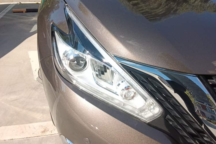 Used Nissan Murano 2019 2.5 S/C HEV XL Four-Wheel Drive Hybrid Smart Connectivity Prestige Edition China V Standard Right Front Headlight