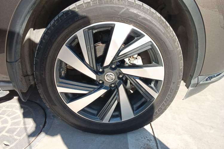 Used Nissan Murano 2019 2.5 S/C HEV XL Four-Wheel Drive Hybrid Smart Connectivity Prestige Edition China V Standard Right Front Wheel Hub