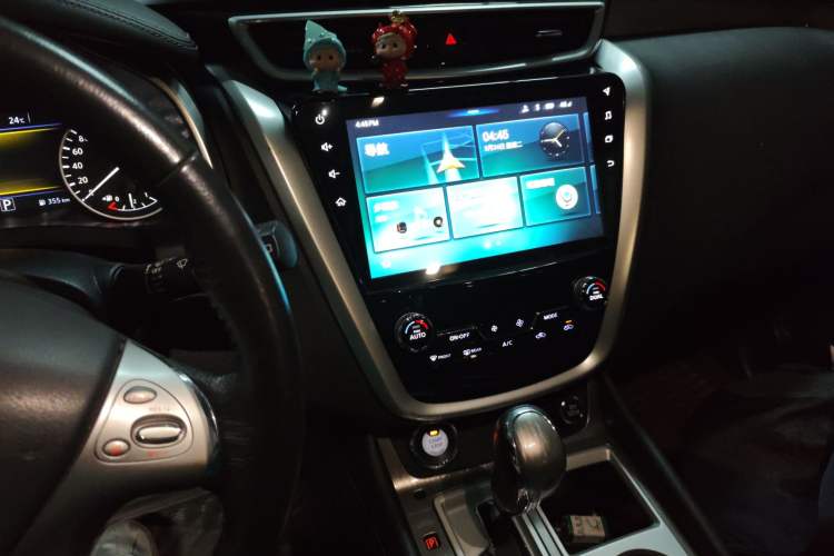 Used Nissan Murano 2019 2.5L XL Two-Wheel Drive Smart Connect Luxury Edition China VI Standard Audio And AC Panel
