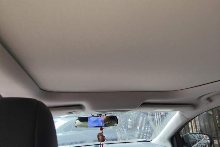 Used Nissan Murano 2019 2.5L XL Two-Wheel Drive Smart Connect Luxury Edition China VI Standard Headliner