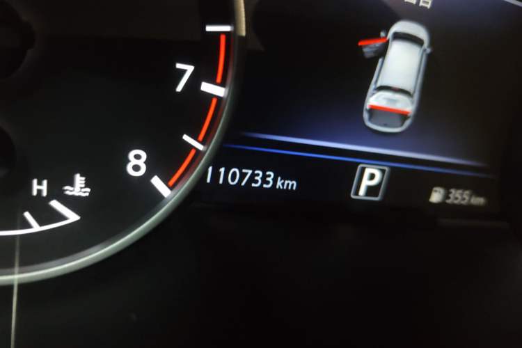 Used Nissan Murano 2019 2.5L XL Two-Wheel Drive Smart Connect Luxury Edition China VI Standard Odometer Close Up