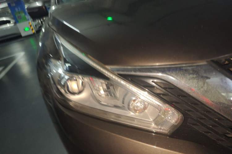 Used Nissan Murano 2019 2.5L XL Two-Wheel Drive SmartConnect Luxury Edition China V Standard Right Front Headlight