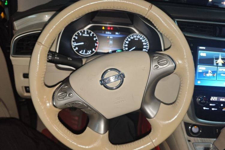 Used Nissan Murano 2019 2.5L XL Two-Wheel Drive SmartConnect Luxury Edition China V Standard Steering Wheel