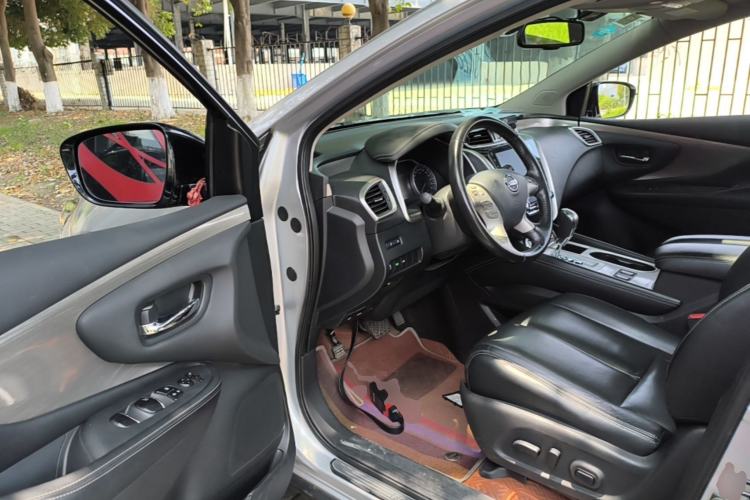 Used Nissan Murano 2019 2.5L XL Two-Wheel Drive Smart Connect Luxury Edition China VI Standard Driver Seat
