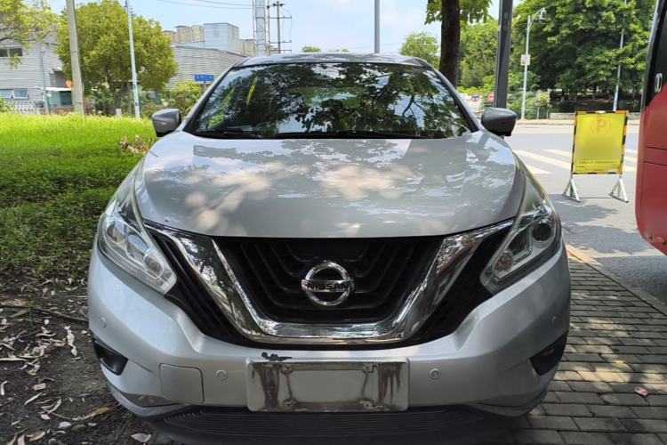 Used Nissan Murano 2019 2.5L XL Two-Wheel Drive Smart Connect Luxury Edition China VI Standard Front