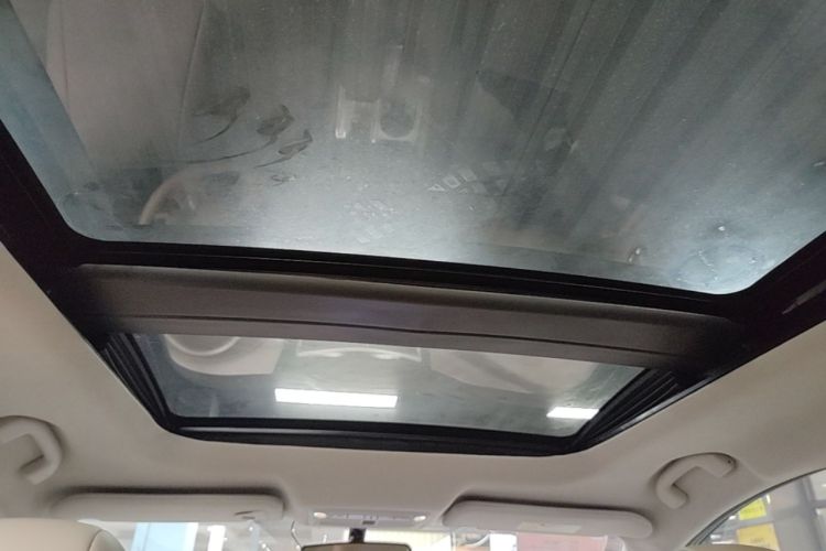 Used Nissan Murano 2019 2.5L XL Two-Wheel Drive Smart Connect Luxury Edition China VI Standard Headliner