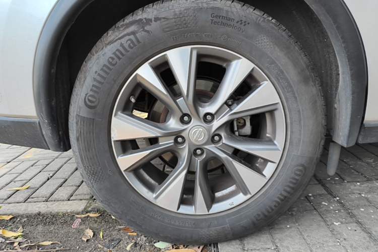 Used Nissan Murano 2019 2.5L XL Two-Wheel Drive Smart Connect Luxury Edition China VI Standard Right Rear Wheel Hub